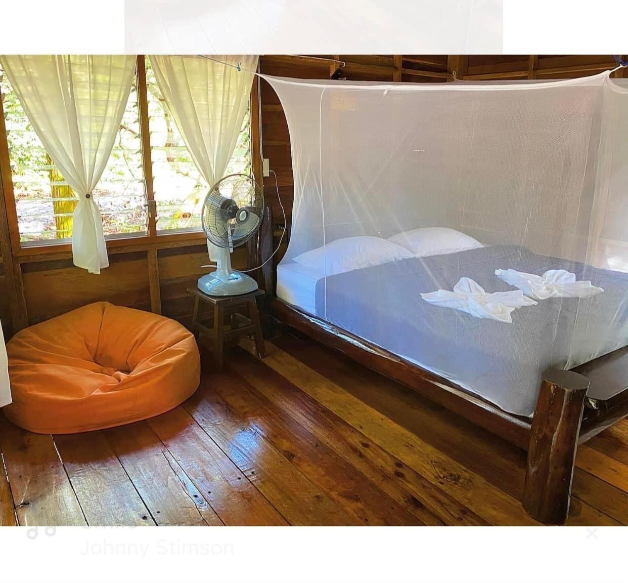 Lucky Resort Koh Phayam Exteriör bild